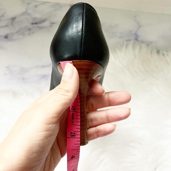 Christian Louboutin Simple Pump with wood platform and wood heel - Picture 10 of 10